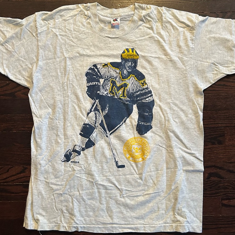 University of Michigan Hockey T-Shirt 
GO BLUE!